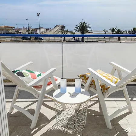 Trilocale Taormina Vista Mare - Invacanza Lägenhet *